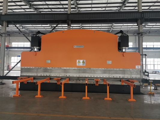 8200mm 45 Kw Cnc υδραυλική μηχανή φρένων αυτοματοποιημένου χάλυβα άνθρακα