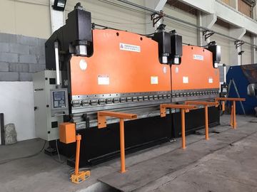 Υδραυλικά CNC διαδοχικά μηχανήματα φρένων Τύπου 200 τόνου για βιομηχανικά 3200mm