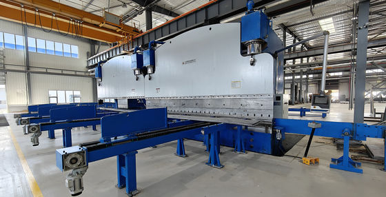 ποιότητας 650 τόνων Ταντέμ CNC υδραυλική μηχανή φρένων για την κατασκευή ελαφρύς στύλου και υψηλού μαστού εργοστάσιο