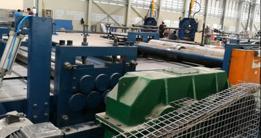 Αυτόματη μυτερή τέμνουσα μηχανή, γραμμή παραγωγής πόλων φωτεινών σηματοδοτών 12000mm