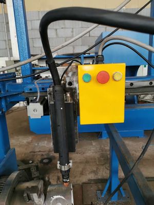 Μηχανή CNC Light Pole Door Cutting, μέγιστη διάμετρος 350mm, μέγιστο μήκος κοπής 2000mm