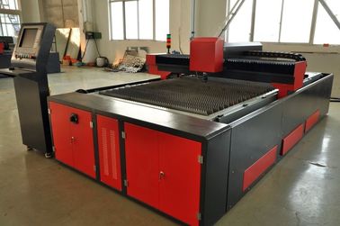 500W CNC YAG υψηλής ακρίβειας τέμνουσα μηχανή 1500 X 3000 λέιζερ για το μέταλλο φύλλων